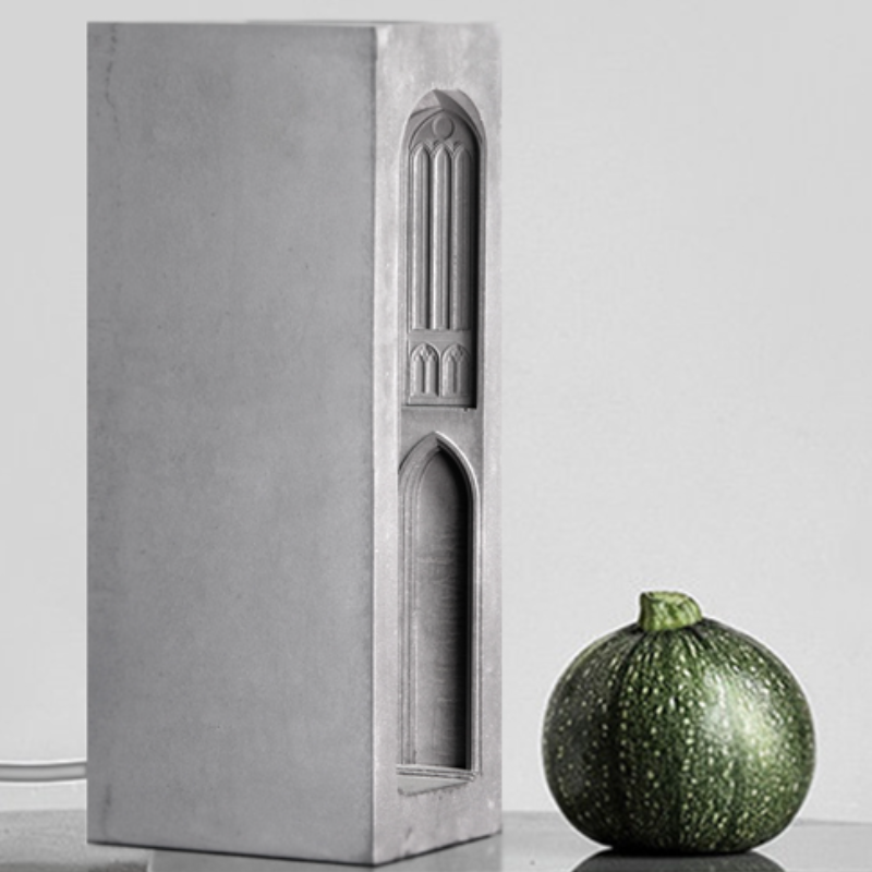 Veilleuse en béton de la cathédrale de Cologne