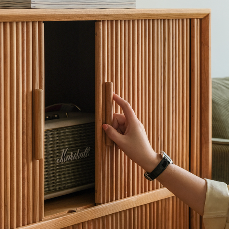 Bibliothèque et armoire en bois Garlyn