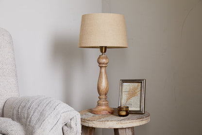 Lampe de table classique en bois Usha - Naturel