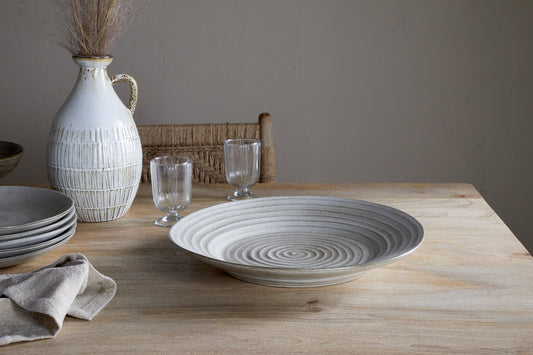 Plat rond en faïence Valinha - Gris
