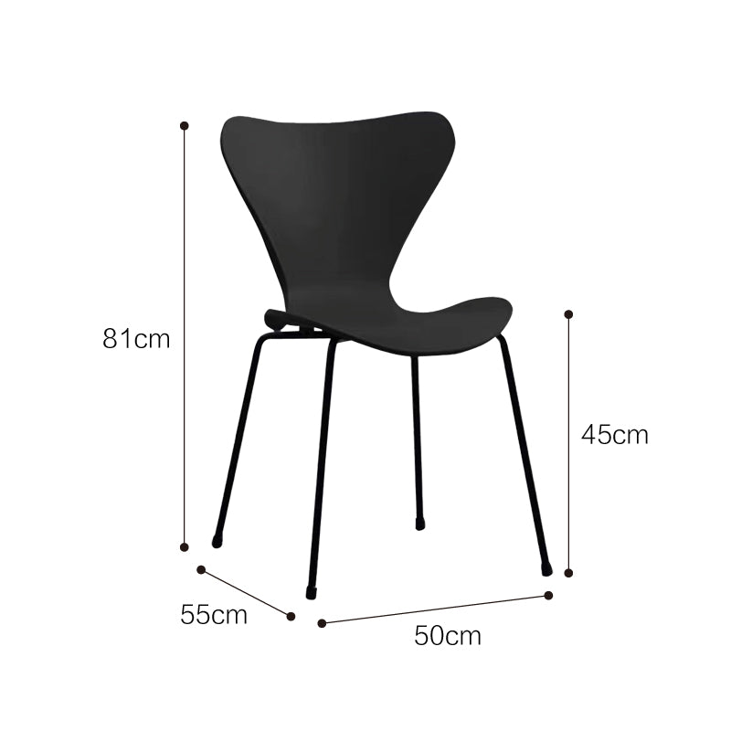 Table à manger scandinave nordique LINDSEY Radisson en bois massif, bord brut / bord droit