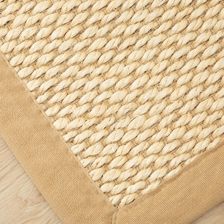 Tapis fait main en sisal beige Angelick