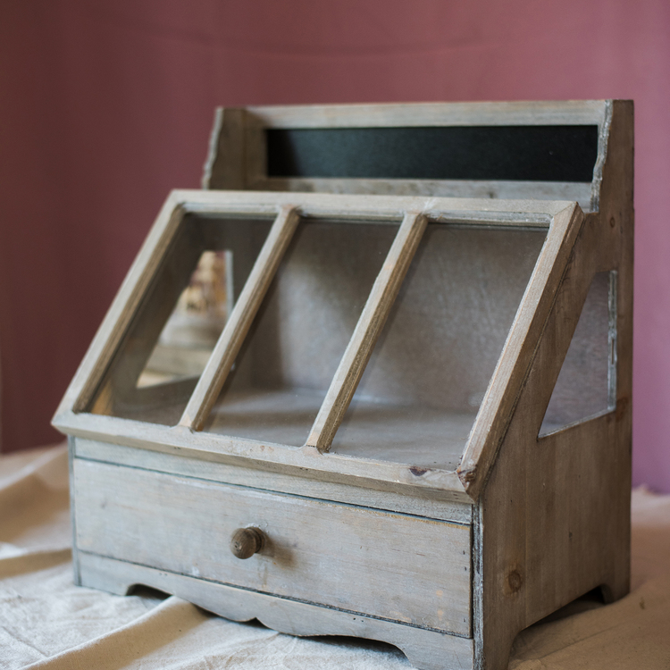 Boîte de présentation vintage Ludie