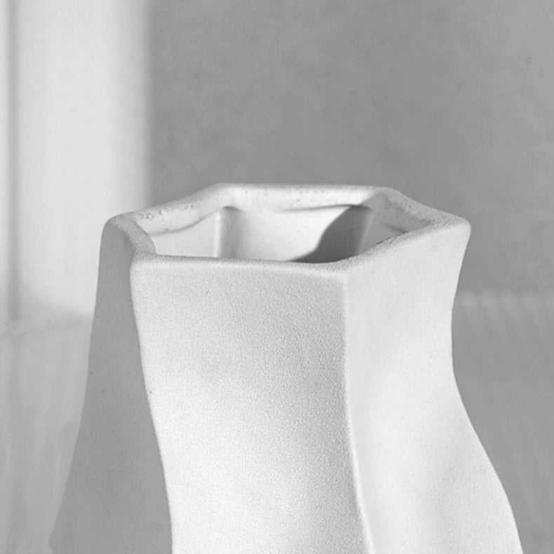 Vase de table en céramique Guillory