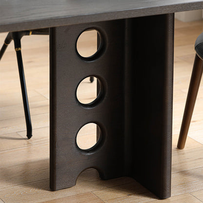 Table à manger en chêne massif Lebus