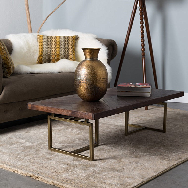 Table basse à chevrons ANGELINA en bois massif design