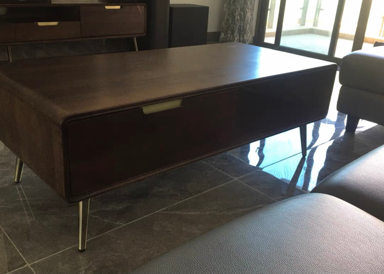 Table basse relevable en bois massif Liam moderne et minimaliste 