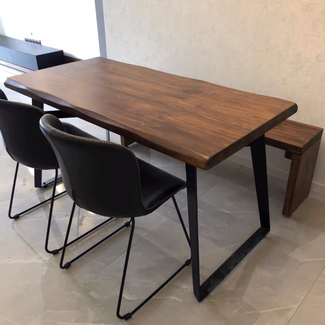 Table à manger design nordique en bois massif ALAN scandinave