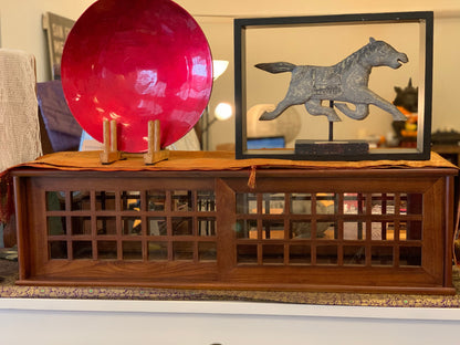 Armoire nordique scandinave en bois massif MADDOX pour le rangement du thé et du café