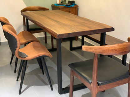 Table à manger design nordique en bois massif ALAN scandinave