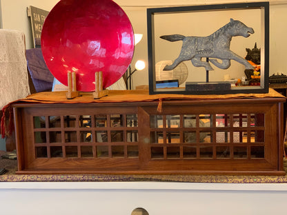 Armoire nordique scandinave en bois massif MADDOX pour le rangement du thé et du café