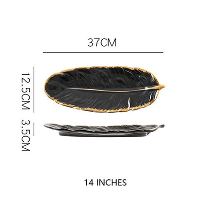 Assiette en céramique en forme de plume