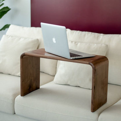 Table d'appoint à cadre solide Carlisha